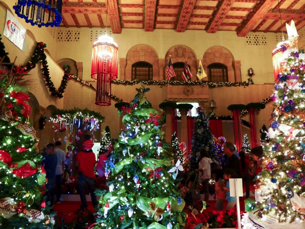 HonoluluChristmas 35