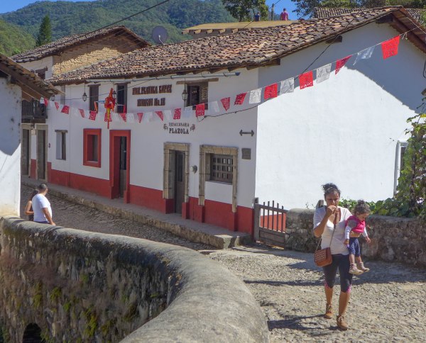 P1030143-2