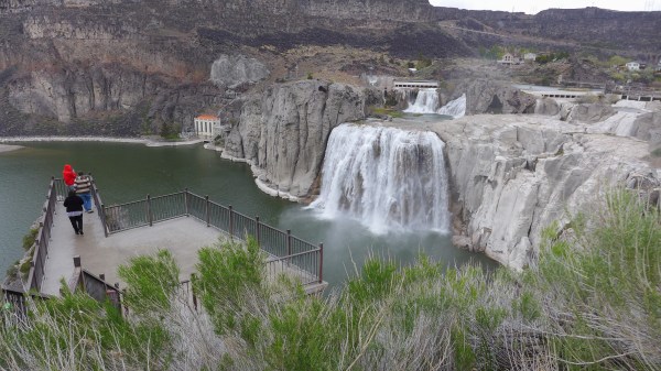 Shoshone Falls